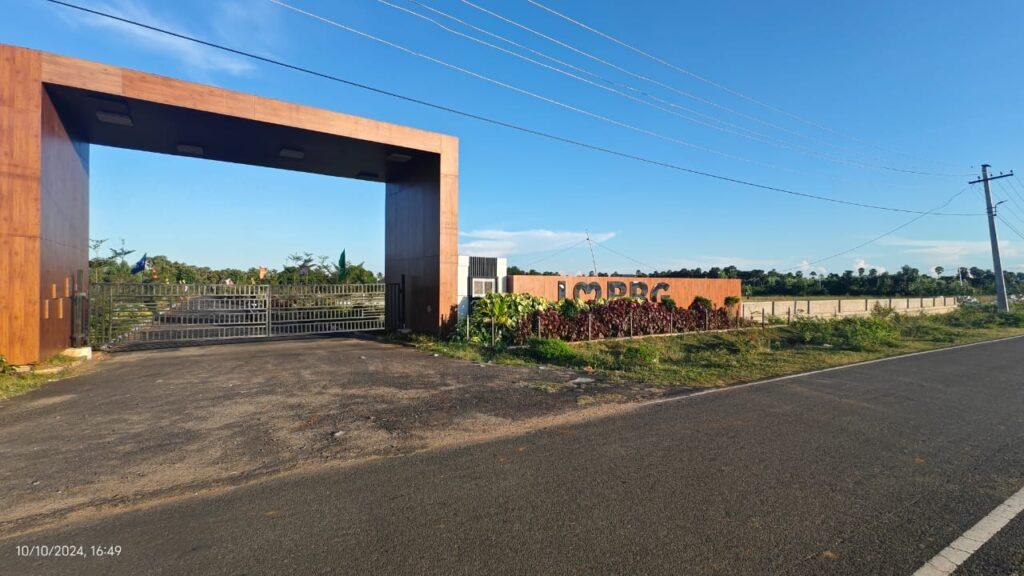 Luxurious Villa Plots for Sale at BBG True Empire Commercial Block, Vizianagaram. 