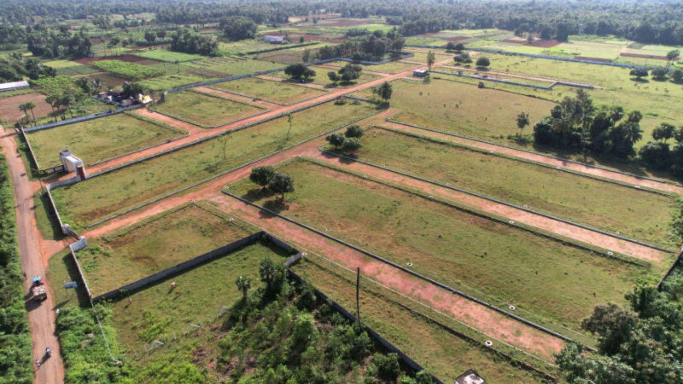 Open plots for sale between Vizag and Vizianagaram Road at Nandanavanam Visishta